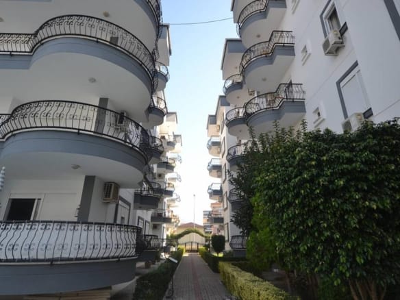 Modern Furnished 2+1 Apartment Near the Sea in Obagöl, Alanya