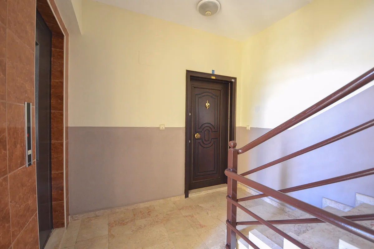 Buy Apartment Alanya Center Spacious 3+1 Residence (23) Separate family kitchen in Alanya Center