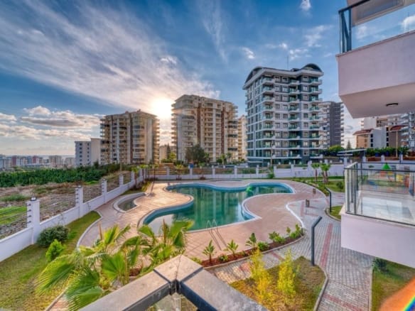 Modern 2+1 Duplex Apartment for Sale in Mahmutlar, Alanya
