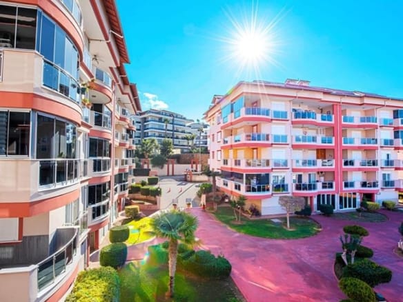 Modern Fully Furnished 2+1 Apartment for Sale in Oba, Alanya