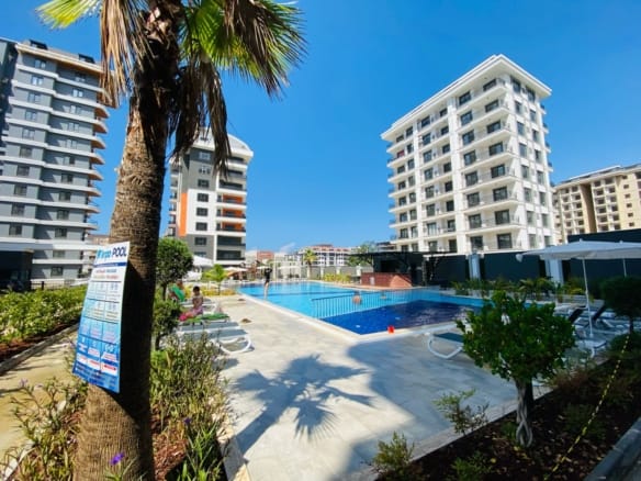 Luxury 2+1 Furnished Apartment for Sale in Alanya Mahmutlar