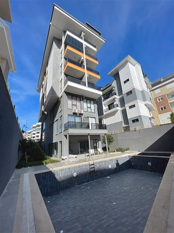 Caden Beach Residence – 1+1 Apartment for Sale in Kargicak, Alanya (1) Modern residential complex Caden Beach in Kargicak Alanya near the sea”