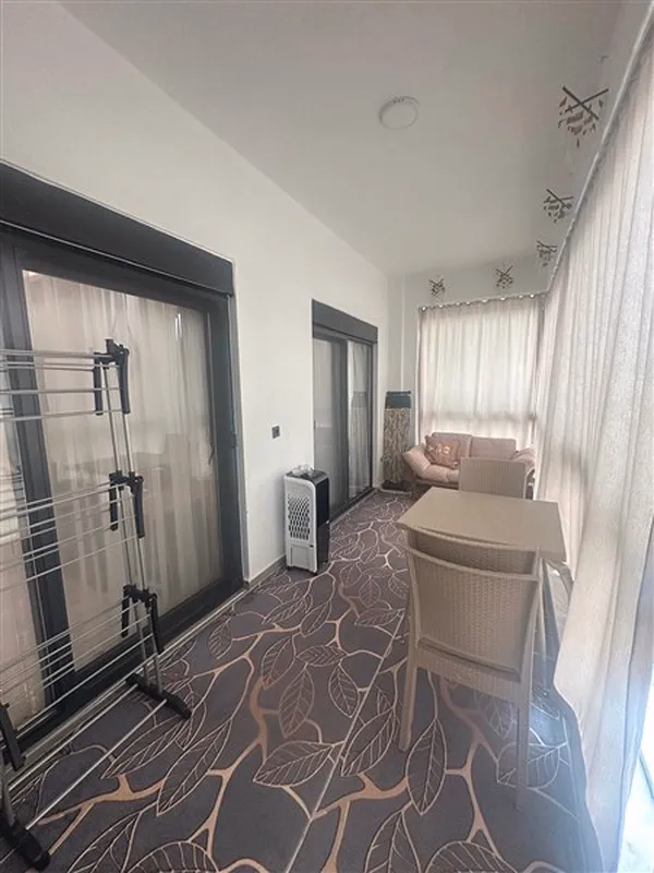 Furnished 1+1 Apartment in White Residence Oba (8) Modern living room in White Residence Oba Alanya apartment