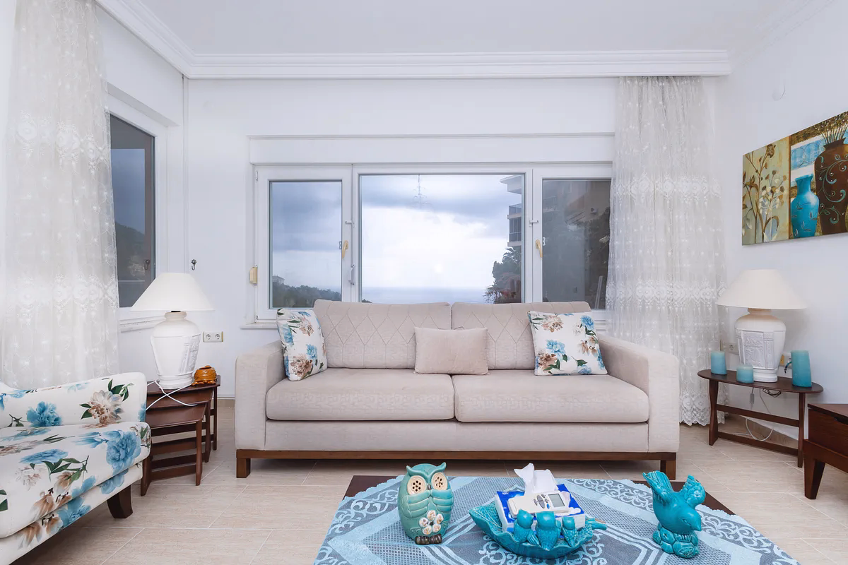 Kargicak Duplex Apartment with Sea View and Pool Access (5) Spacious furnished living room in Kargicak duplex