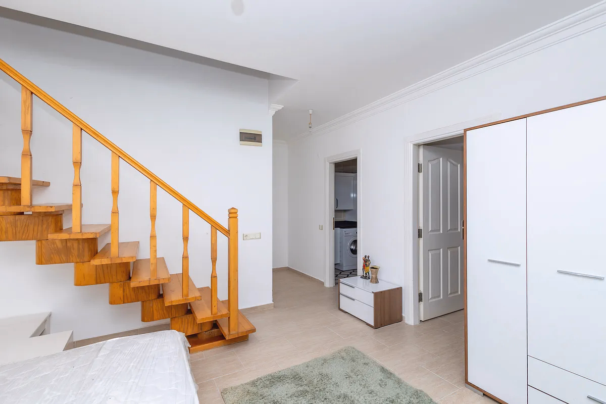 Kargicak Duplex Apartment with Sea View and Pool Access (6) Spacious furnished living room in Kargicak duplex