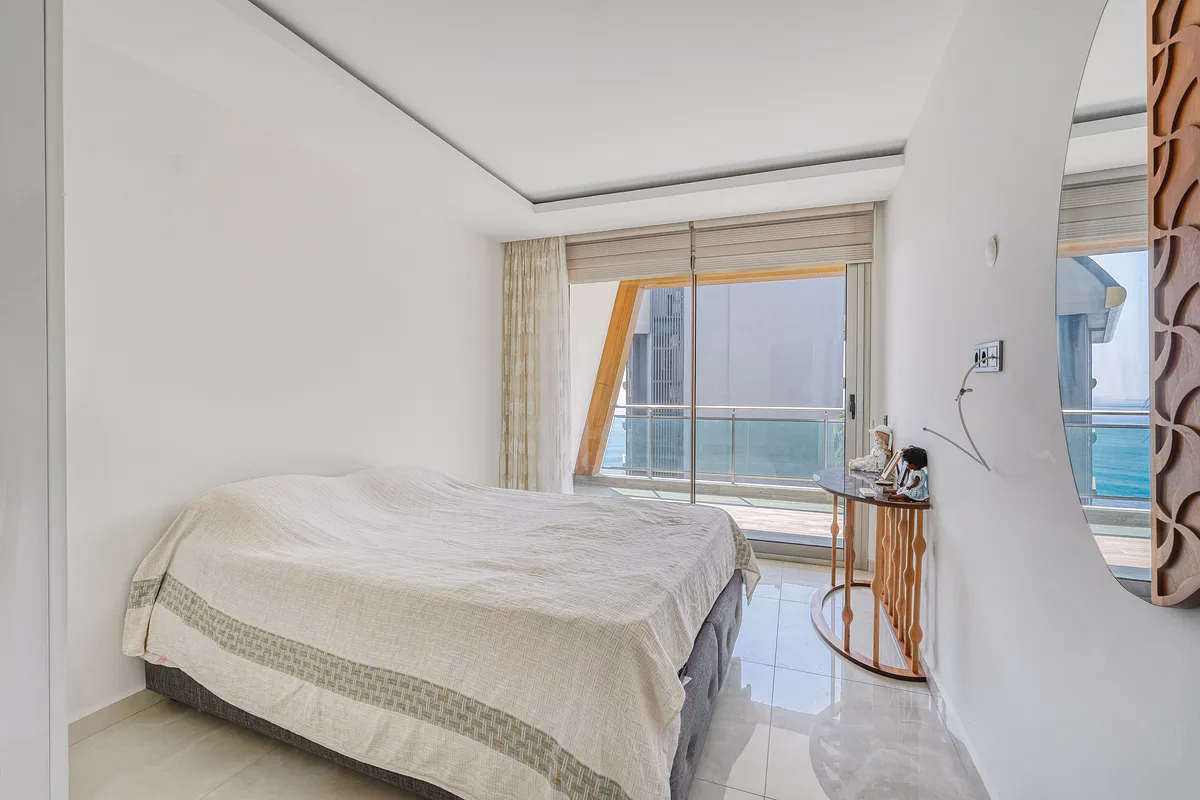 Sea View 1+1 in Hexa Panorama (7) Furnished bedroom in Hexa Panorama apartment Kargıcak Alanya