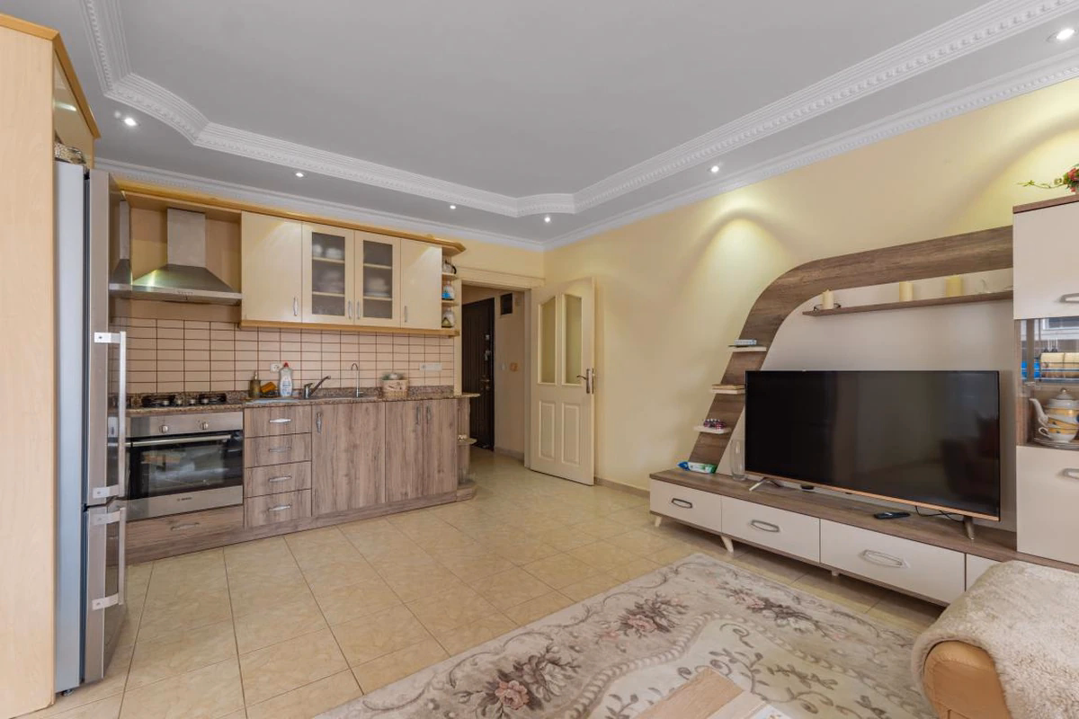 Furnished Apartment Mahmutlar – Spacious 2+1 Near Beach (1) American kitchen inside Onur Apartmanı Mahmutlar