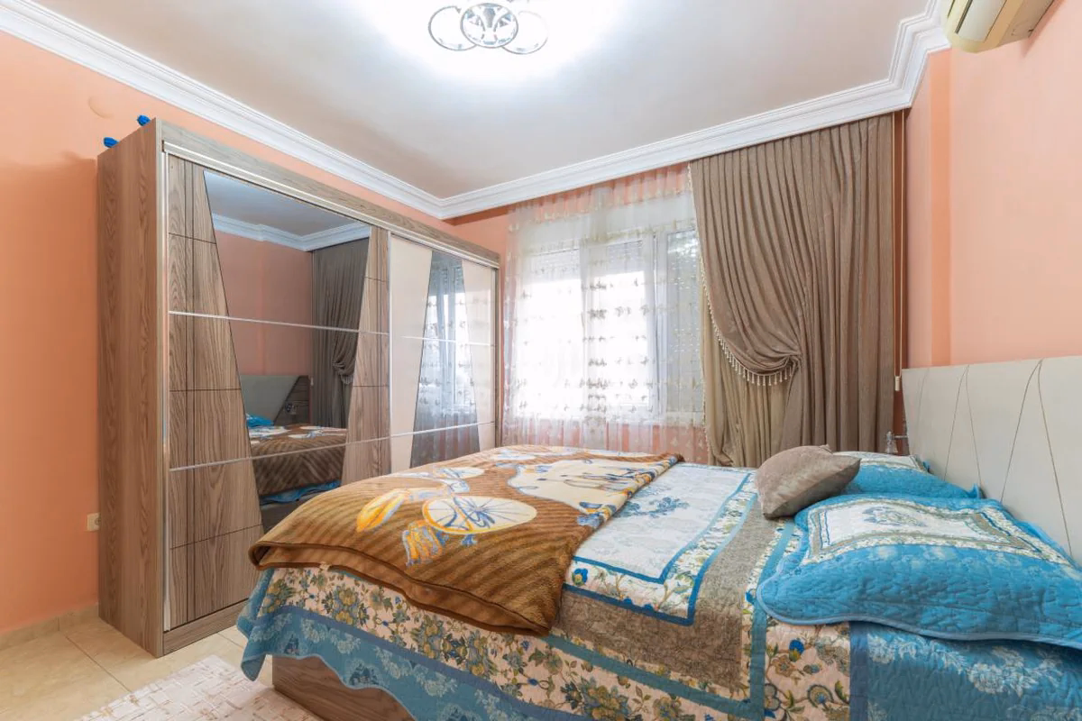 Furnished Apartment Mahmutlar – Spacious 2+1 Near Beach (22) Spacious furnished bedroom in Mahmutlar