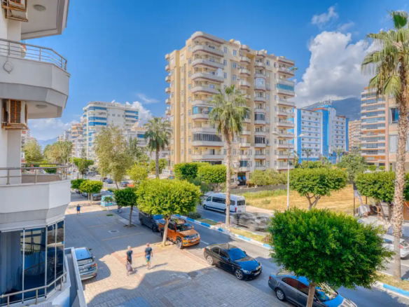 Sea view balcony in Mahmutlar Alanya