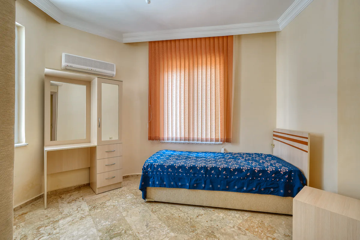 Beachfront Furnished 2+1 Apartment (8) Furnished 2+1 apartment living room Mahmutlar