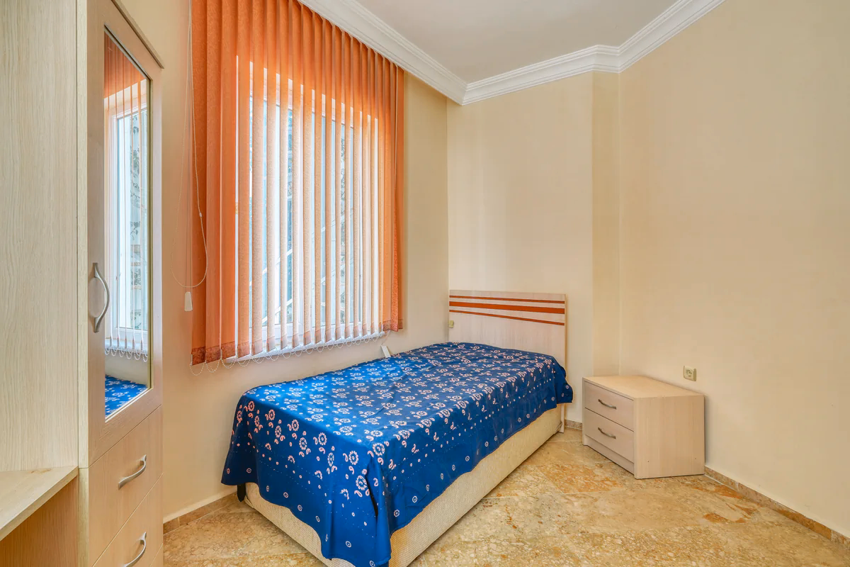 Beachfront Furnished 2+1 Apartment (9) Furnished 2+1 apartment living room Mahmutlar