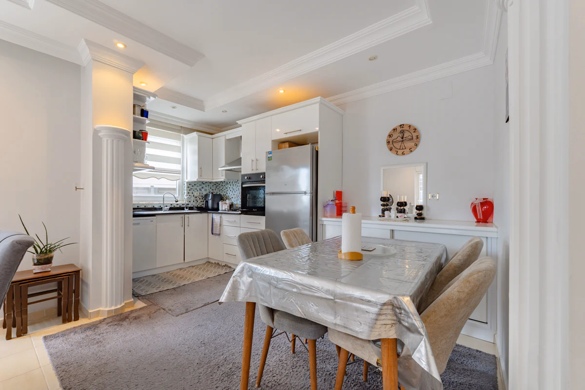 Sunset Bay 1 Mahmutlar (3) Furnished living room in Mahmutlar apartment
