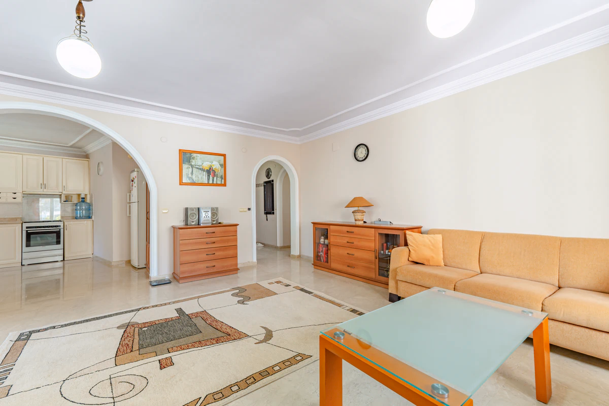 Toros 1 E Block, Mahmutlar (12) Toros 1 E Block living room